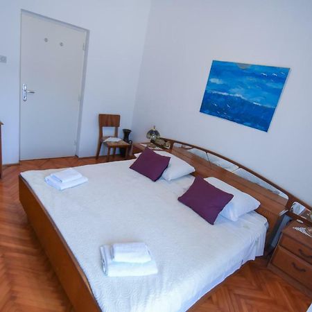 F-Holiday Apartment Zadar Bagian luar foto