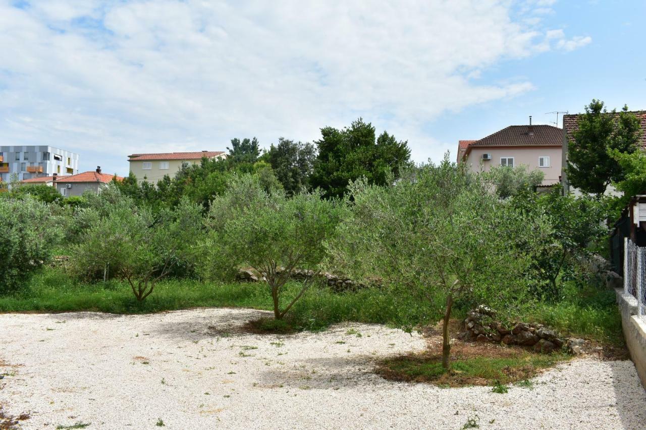 F-Holiday Apartment Zadar Bagian luar foto