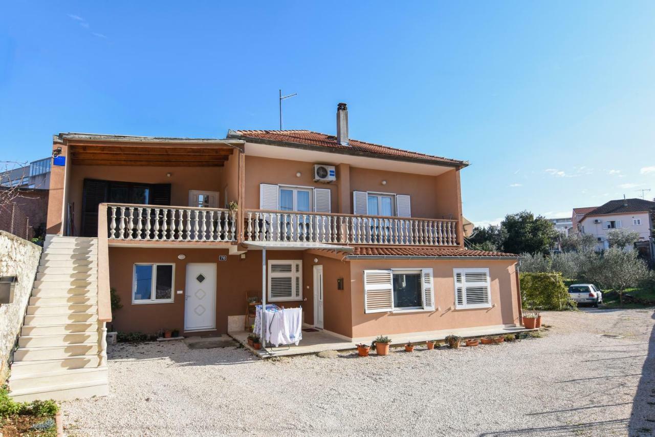 F-Holiday Apartment Zadar Bagian luar foto