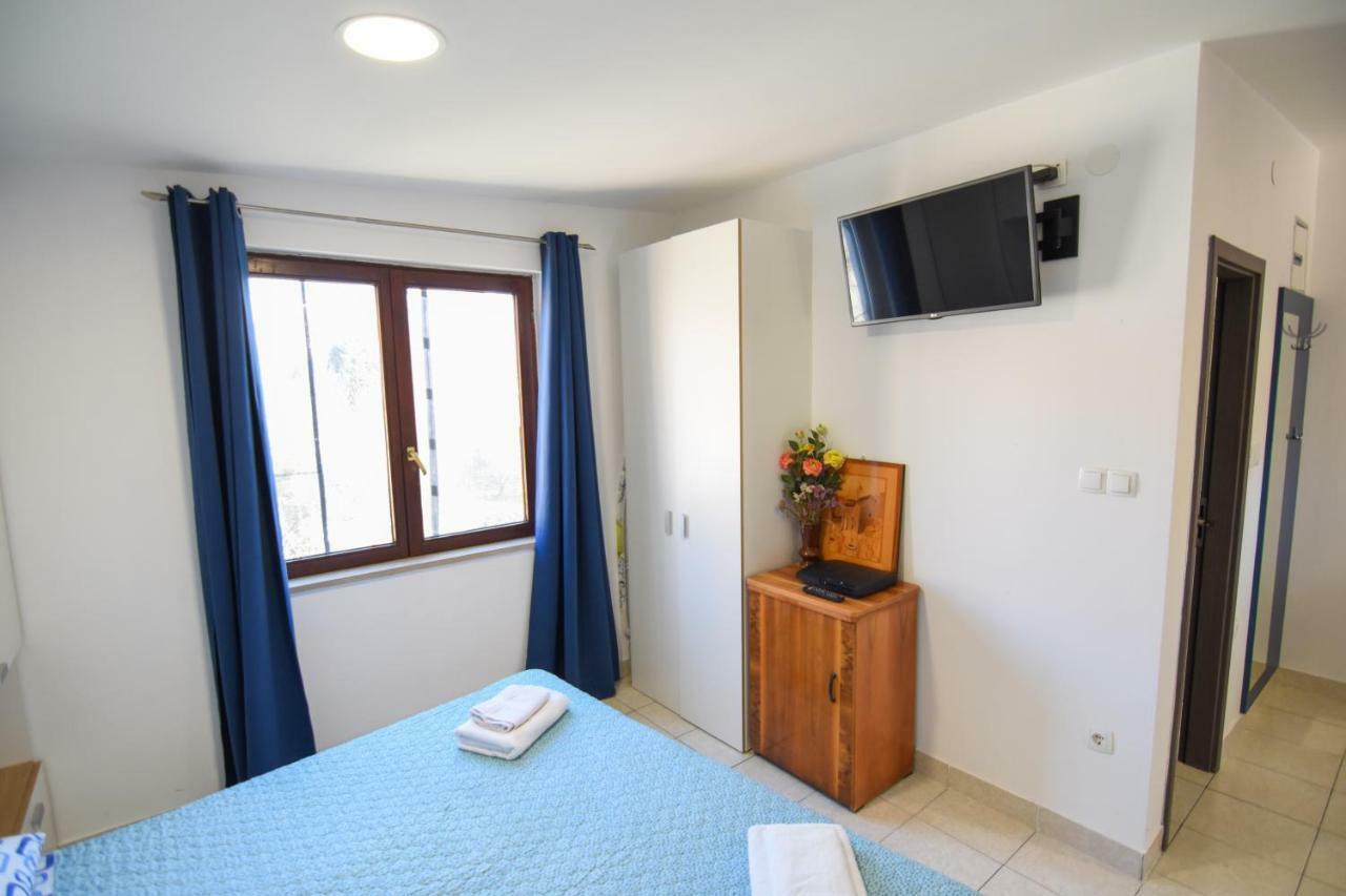 F-Holiday Apartment Zadar Bagian luar foto